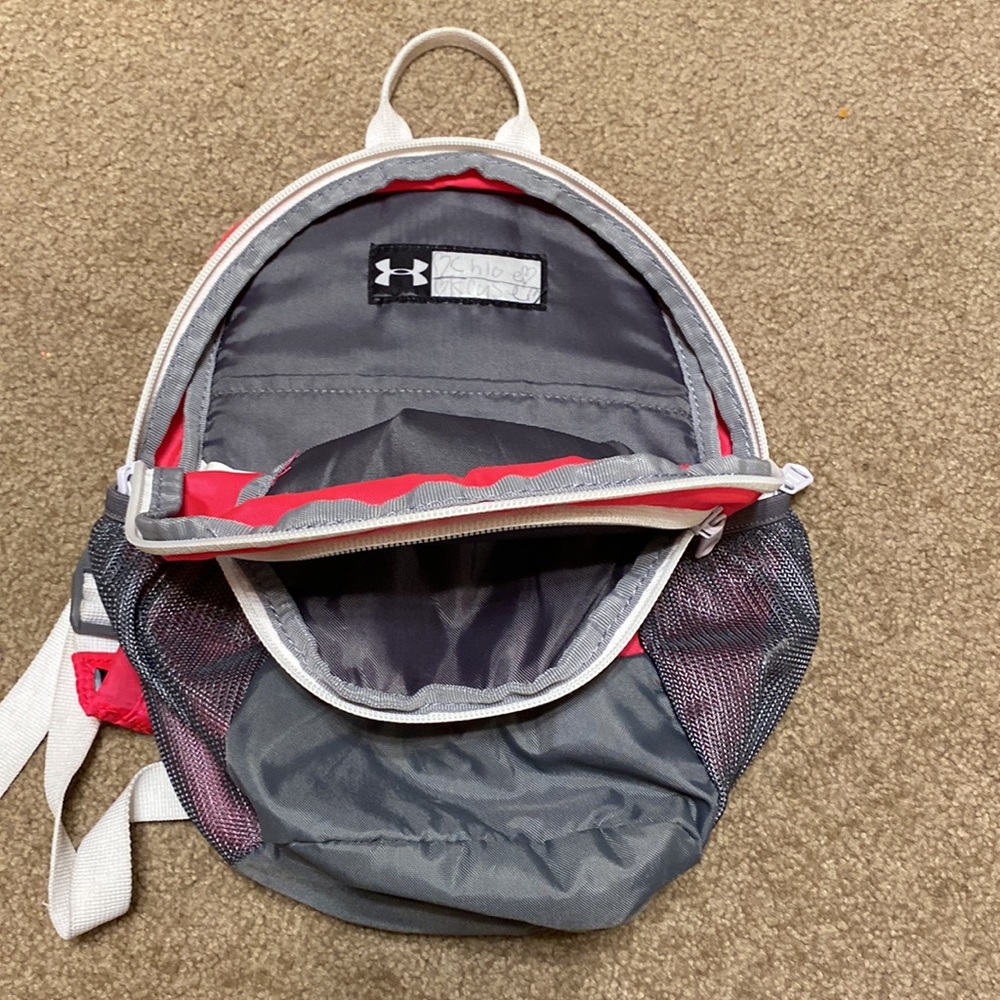 Mini Under Armour Backpack - Picture 3 of 3